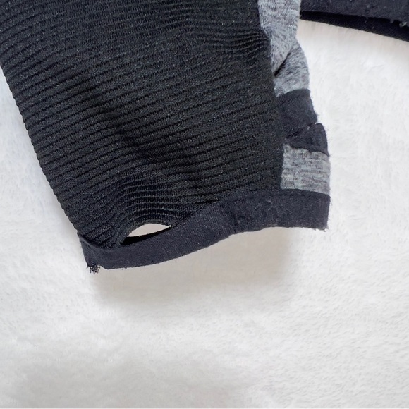 Champion Pullover Men’s M Quarter Zip Avtivewear with Thumbholes Grey & Black - Picture 9 of 16